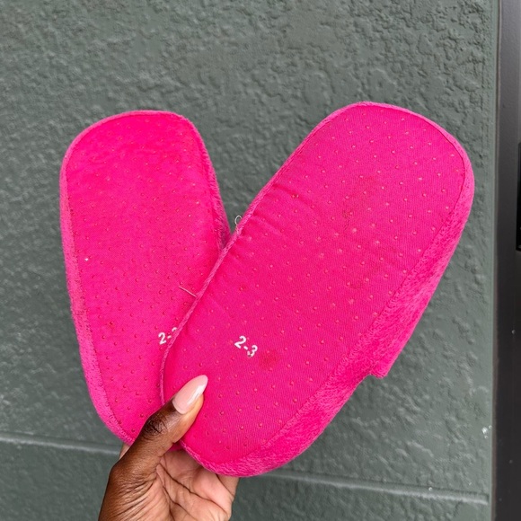 Hello kitty slippers - Picture 6 of 6